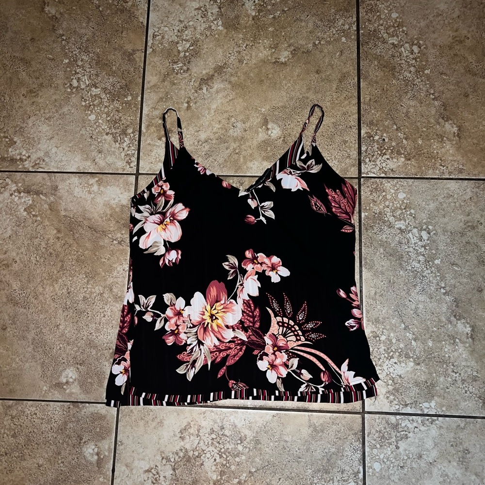 Black and pink floral blouse from White House black market women’s size small.
